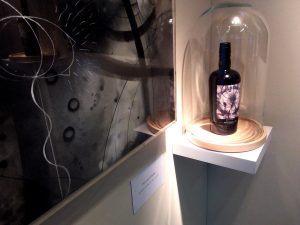 la maison du whisky Paris étiquette d'artiste