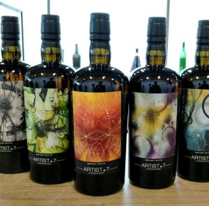 la maison du whisky Paris étiquette d'artiste